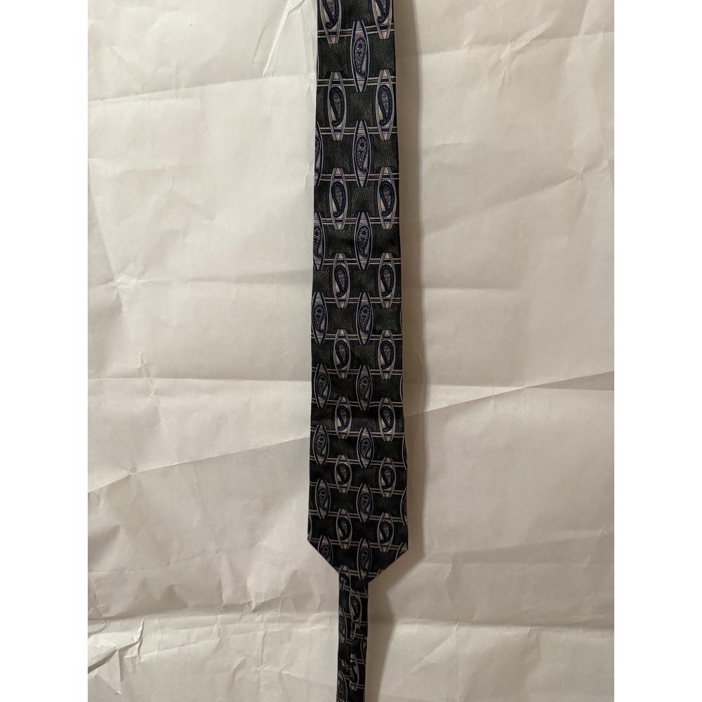 Arrow brand tie with an extra-long length - Picture 4 of 5